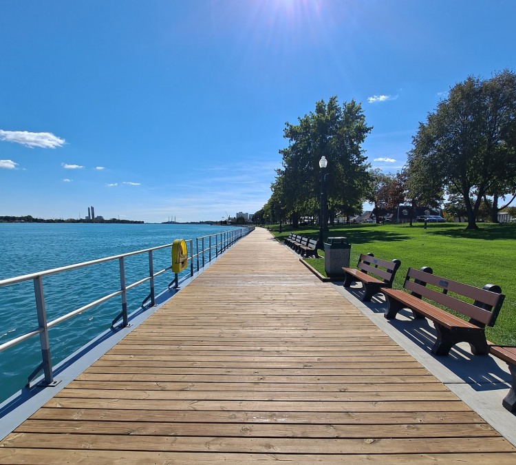 Palmer Park and Boardwalk (Saint&nbspClair,&nbspMI)